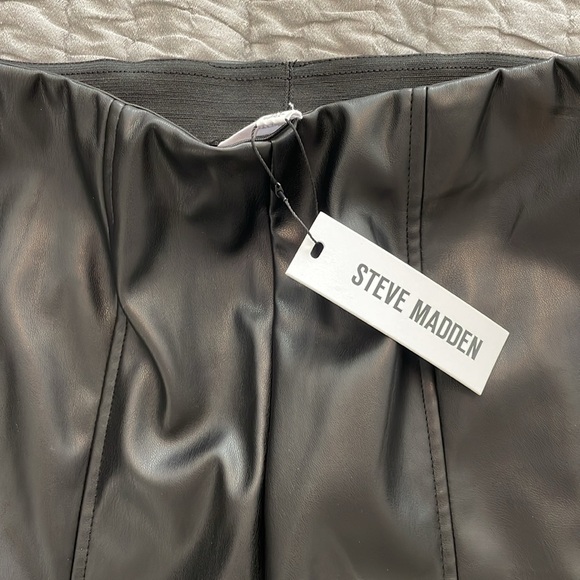 Spring Sale! NWT! Steve Madden medium faux leather pants - Picture 7 of 9